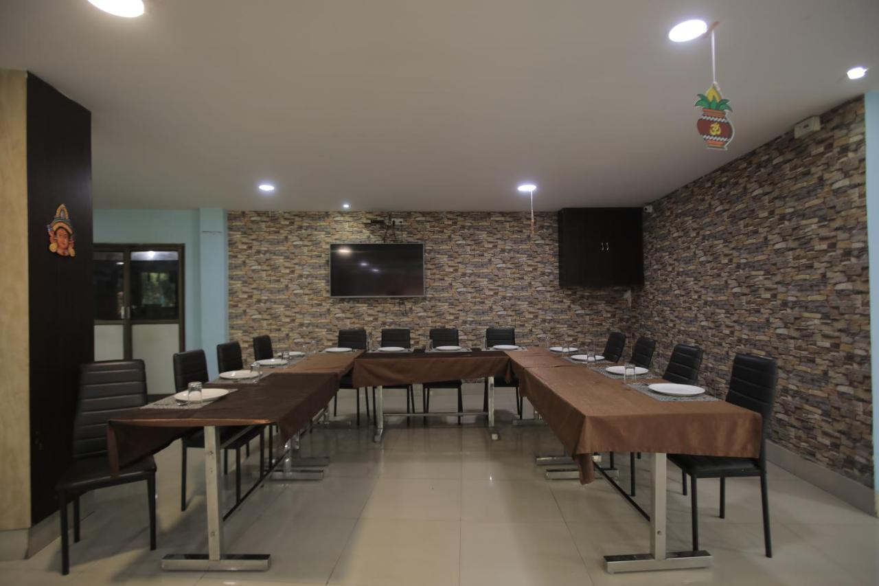 Solar Energy Park Hotell Durgāpur Eksteriør bilde